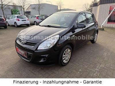 Schwarz Gebraucht 2011 Hyundai i20 Classic Limousine | 5.999 € (Teuer)