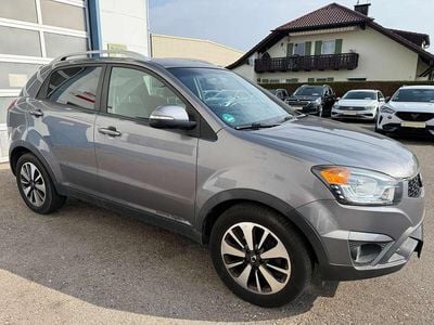Usata SsangYong Korando Crystal 175 CV (128 kW) 2014 Grigio SUV
