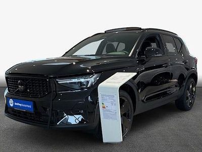 Neu Volvo XC40 Plus 197 PS (144 kW) 2026 Schwarz SUV