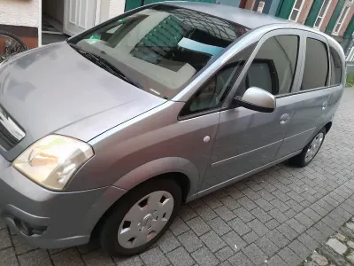 Gebraucht Opel Corsa 75 PS (55 kW) 2007 Silber Kleinwagen