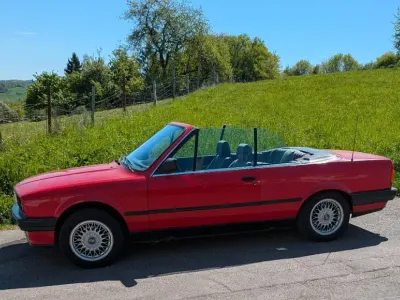 Gebraucht BMW 318 Cabriolet Basis 113 PS (83 kW) 1991 Rot Cabrio