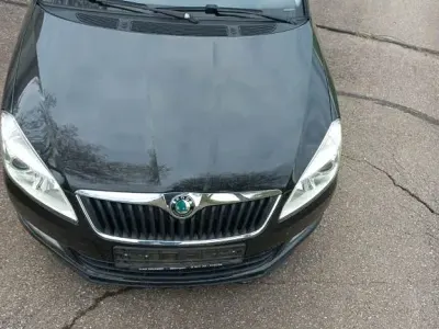 Gebraucht Skoda Fabia Ambition 105 PS (77 kW) 2012 Schwarz Limousine