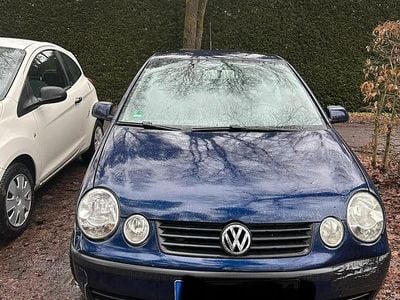 Gebraucht VW Polo 64 PS (47 kW) 2003 Blau Kleinwagen
