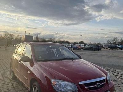 Gebraucht Kia Cerato LX 105 PS (77 kW) 2006 Limousine