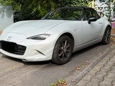 Gebraucht Mazda MX5 Sports-Line 131 PS (96 kW) 2015 Grau Cabrio