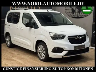 Gebraucht Opel Combo Life Ultimate 131 PS (96 kW) 2022 Weiß Van / Kleinbus