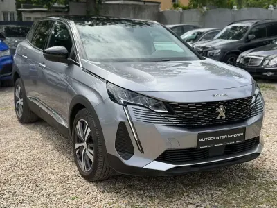 Gebraucht Peugeot 3008 Allure 131 PS (96 kW) 2023 Grau SUV