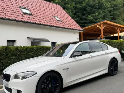 Gebraucht BMW 530 M Sport 258 PS (189 kW) 2014 Weiß Limousine
