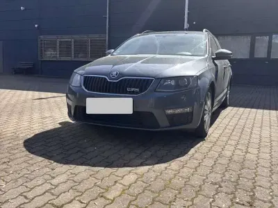 Gebraucht Skoda Octavia RS 184 PS (135 kW) 2015 Grau Kombi