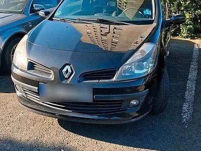 Usata Renault Clio III 60 CV (44 kW) 2008 Blu Utilitaria