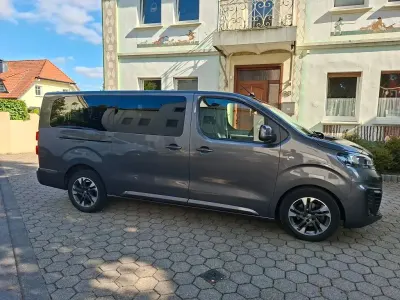 Gebraucht Opel Zafira Life Innovation 177 PS (130 kW) 2019 Grau Van / Kleinbus