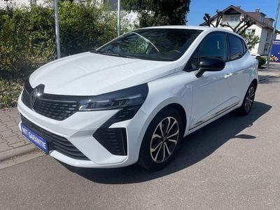 Gebraucht Renault Clio V Techno 91 PS (66 kW) 2025 Weiß Limousine