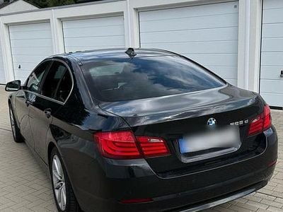 BMW 525