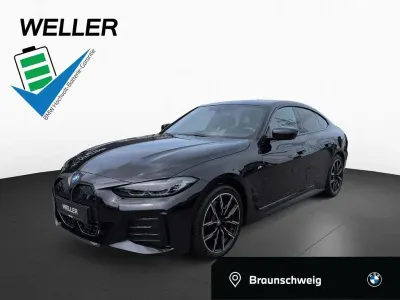 Gebraucht BMW i4 M Sport 250 kW (340 PS) 2023 Black sapphire (schwarz) Limousine
