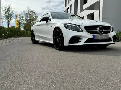 Gebraucht Mercedes C43 AMG 390 PS (286 kW) 2019 Weiß Coupé