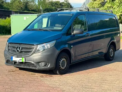Gebraucht Mercedes Vito 114 PS (83 kW) 2015 Blau Van