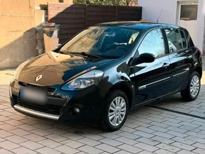 Gebraucht Renault Clio III 75 PS (55 kW) 2010 Schwarz Kleinwagen