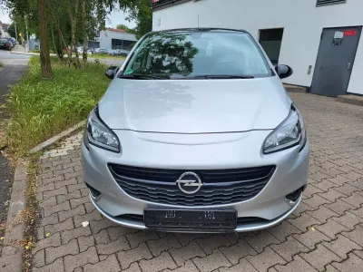 Gebraucht Opel Corsa Color Edition 90 PS (66 kW) 2017 Silber Kleinwagen