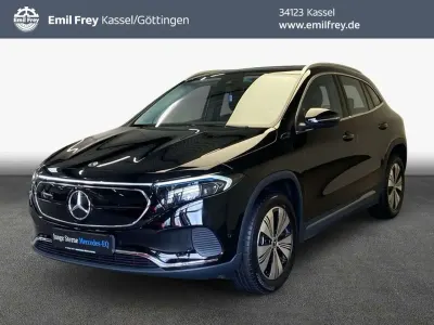 Gebraucht Mercedes EQA250 Advanced 139 kW (190 PS) 2022 Schwarz SUV