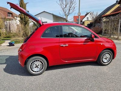 Gebraucht Fiat 500 Lounge 69 PS (50 kW) 2018 Rot Kleinwagen