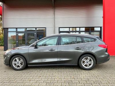 Gebraucht Ford Focus Cool & Connect 150 PS (110 kW) 2020 Grau Limousine