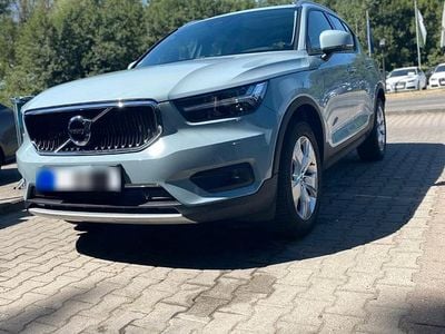 Usata Volvo XC40 190 CV (139 kW) 2018 Blu SUV