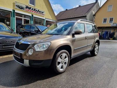 gebraucht Skoda Yeti 1.2TSI DSG Experience 2.HA+XENON+AHK+PANO