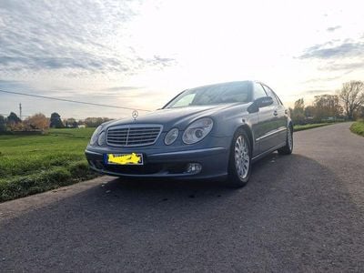Mercedes E220