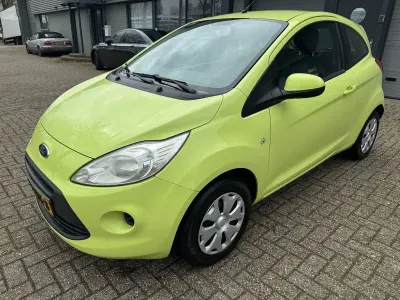 Begagnad Ford Ka Cool & Sound Edition 69 HK (50 kW) 2011 Grön Halvkombi