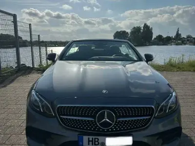Gebraucht Mercedes E220 AMG line 194 PS (142 kW) 2019 Grau Cabrio
