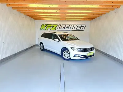 Gebraucht VW Passat R 150 PS (110 kW) 2021 Weiß Kombi