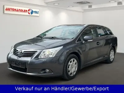 Gebraucht Toyota Avensis 147 PS (108 kW) 2012 Grau Kombi