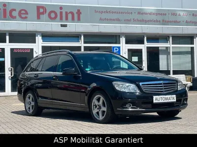 Gebraucht Mercedes C180 156 PS (114 kW) 2009 Schwarz Kombi