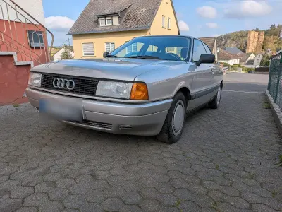 Gebraucht Audi 80 90 PS (66 kW) 1987 Silber Limousine