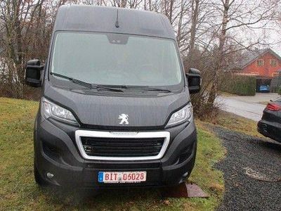Gebraucht Peugeot Boxer 165 PS (121 kW) 2023 Schwarz Van
