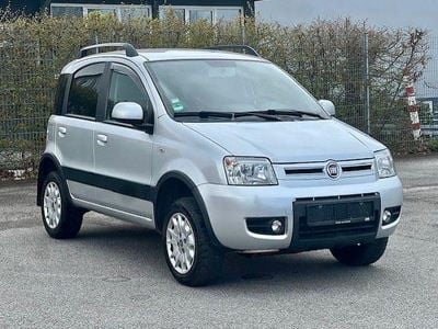 Gebraucht Fiat Panda 4x4 Climbing 60 PS (44 kW) 2010 Silber Kleinwagen