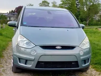 Używany Ford S-MAX S 140 KM (102 kW) 2008 Szary Minivan