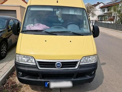 Second-hand Fiat Ducato 138 CP (101 kW) 2002 Galben Van