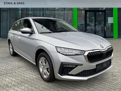 Gebraucht Skoda Scala Essence 116 PS (85 kW) 2025 Silber Kleinwagen