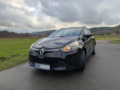 Schwarz Gebraucht 2015 Renault Clio GrandTour Dynamique Kombi | 6.900 € (Fairer Preis)