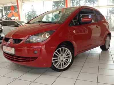 Gebraucht Mitsubishi Colt Motion 95 PS (69 kW) 2008 Piemontrot (p) Kleinwagen