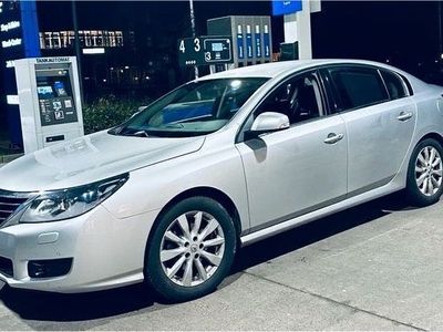 gebraucht Renault Latitude 2,0 Benziner Baujahr 2011 mit TÜV 08/2025