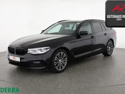 Gebraucht BMW 530 Sport Line 252 PS (185 kW) 2019 Black sapphire Kombi