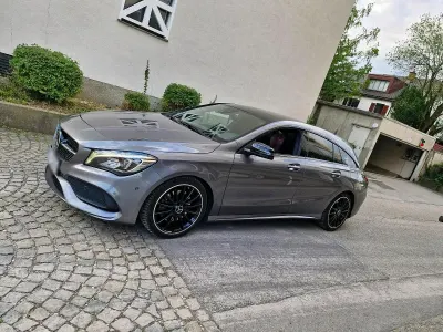 Gebraucht Mercedes CLA220 AMG line 177 PS (130 kW) 2017 Grau Coupé