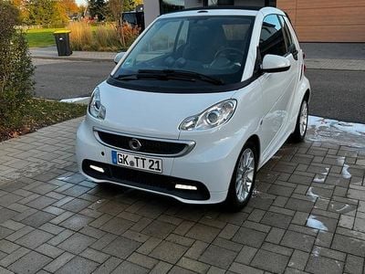 Gebraucht Smart ForTwo Cabrio Passion 84 PS (61 kW) 2013 Weiß Cabrio