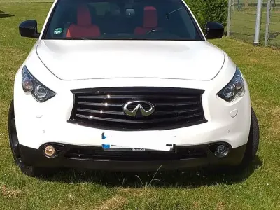 Gebraucht Infiniti QX70 Premium 238 PS (175 kW) 2015 Weiß SUV