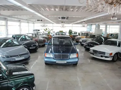 Używany Mercedes S300 231 KM (169 kW) 1992 Niebieski Sedan/Limuzyna
