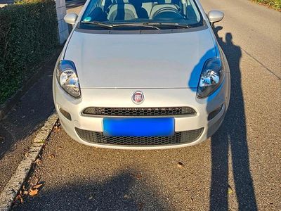 Gebraucht Fiat Punto 69 PS (50 kW) 2013 Silber Kleinwagen