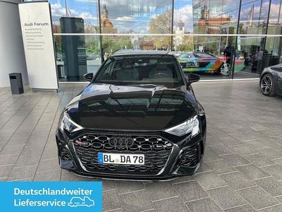 Mythos schwarz (metallic) Gebraucht 2024 Audi RS3 Sport Limousine | 58.890 € (Guter Preis)