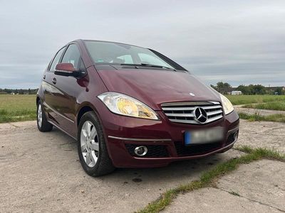 Mercedes A200